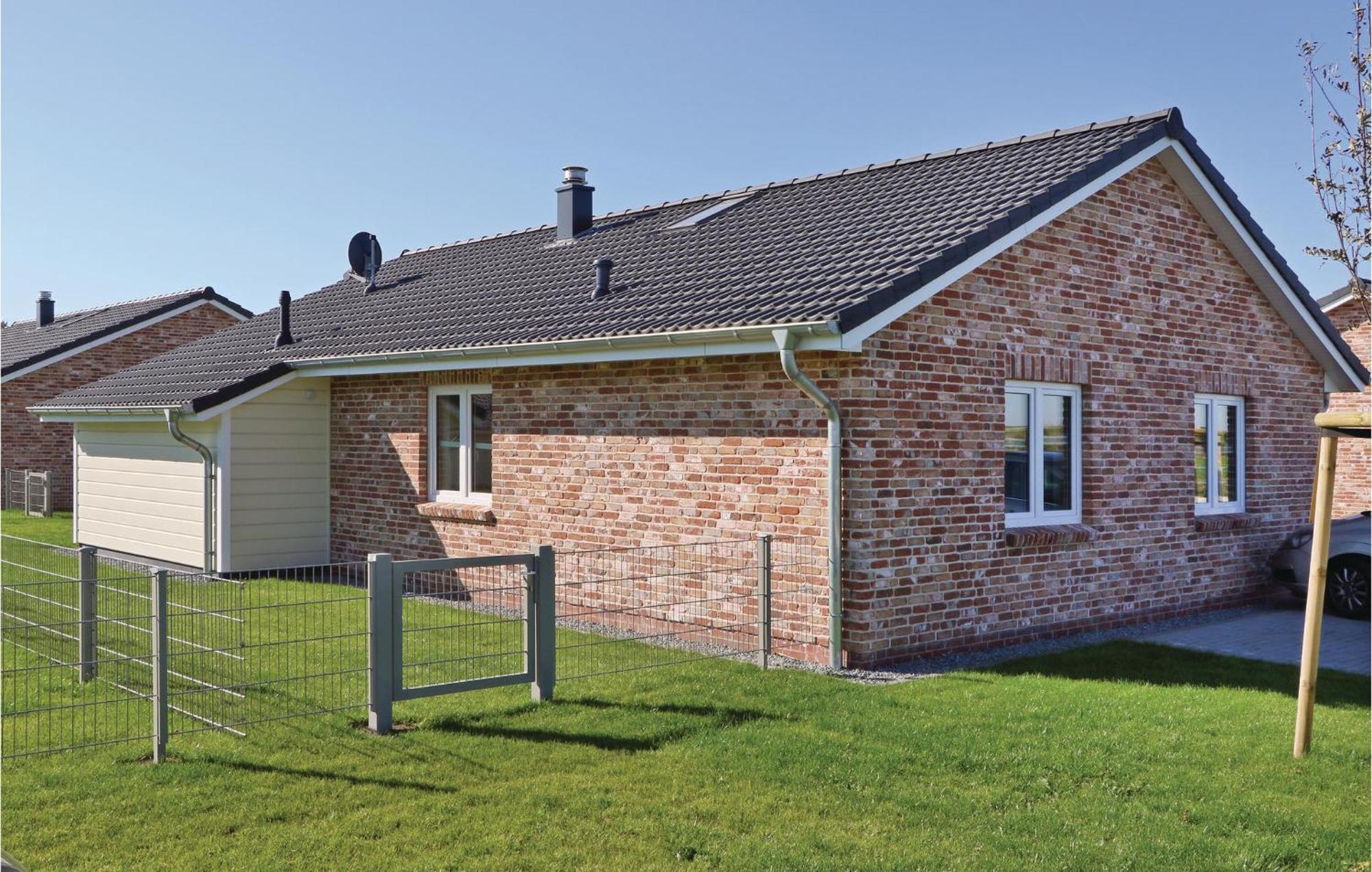 Beautiful Home In Dagebuell With Wifi Kültér fotó